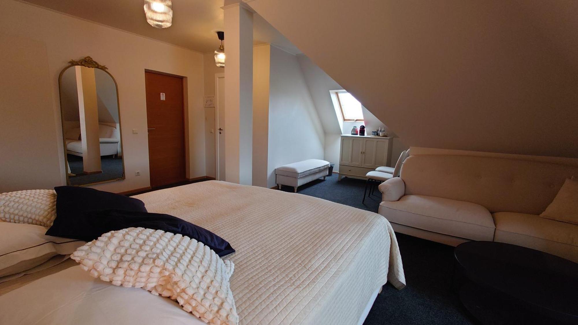 Turkalne Guesthouse Cetri Veji מראה חיצוני תמונה